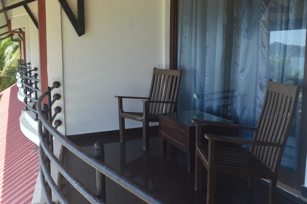 Gayana Guest House Kanattagoda Exterior photo